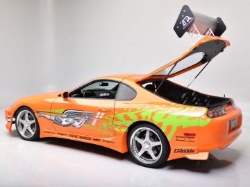 Toyota Supra z &bdquo;Szybkich i wściekłych&rdquo; sprzedana na aukcji